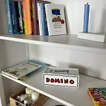 Lage Mit Warnowblick - Großer Balkon, Zwei Schlafzimmer, Aufzug, Stellplatz *